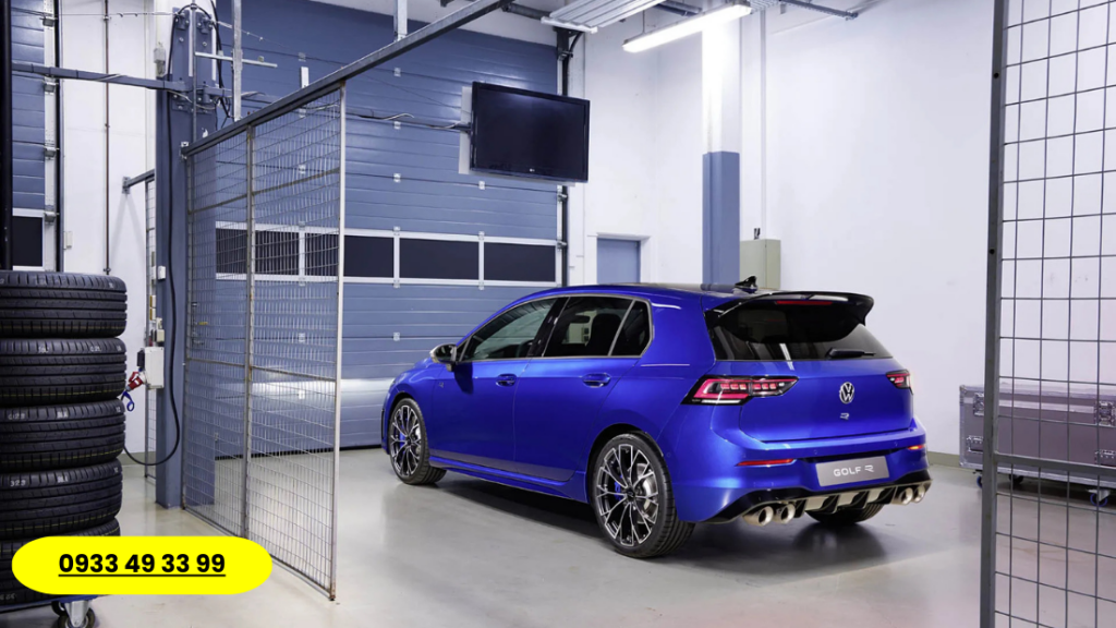 giá xe Golf R